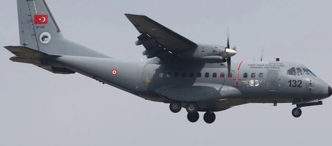 Τουρκικά κατασκοπευτικά CN-235 και F-16 σάρωσαν για ακόμα μια φορά το Αιγαίο
